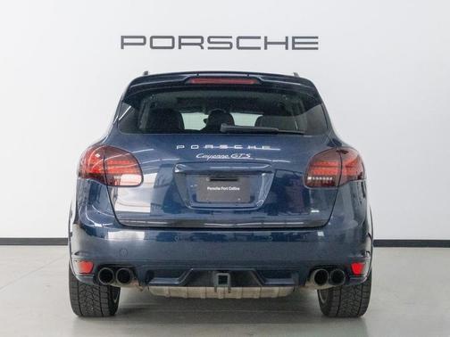 2013 Porsche Cayenne GTS
