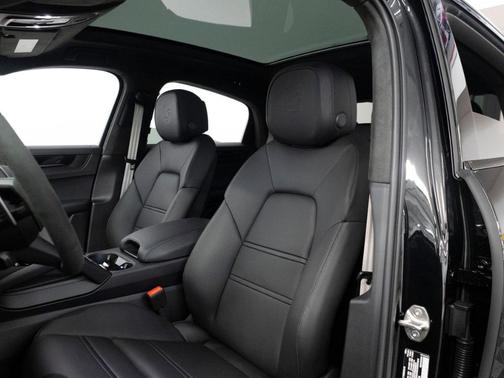 Black Metallic 2026 Porsche Cayenne GTS