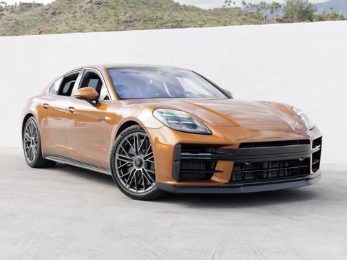 Madeira 2025 Porsche Panamera Turbo S