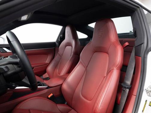 White 2022 Porsche 911 Carrera S