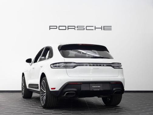 2026 Porsche Macan Base
