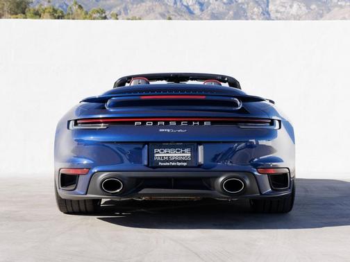 2025 Porsche 911 Turbo