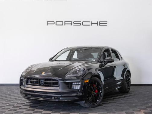 Jet Black Metallic 2023 Porsche Macan GTS