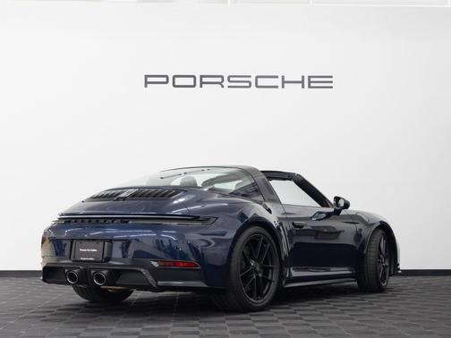 2026 Porsche 911 Targa 4 GTS