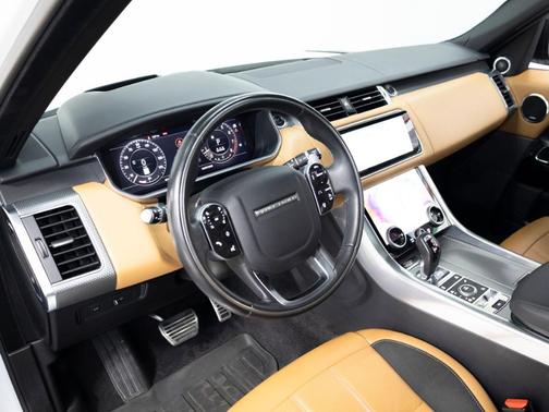 Yulong White 2019 Land Rover Range Rover Sport 5.0L Supercharged Dynamic