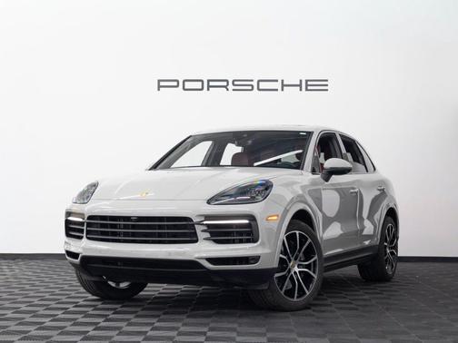 2023 Porsche Cayenne Base