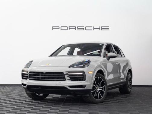2023 Porsche Cayenne Base