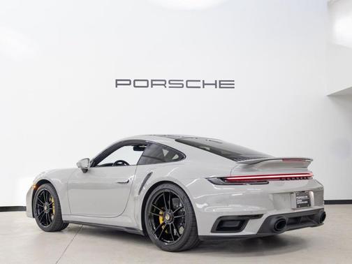 2024 Porsche 911 Turbo S