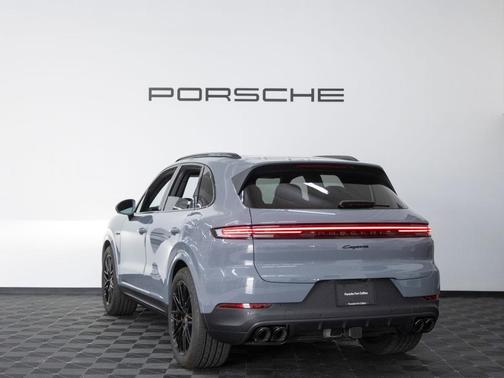 Arctic Grey 2026 Porsche Cayenne AWD