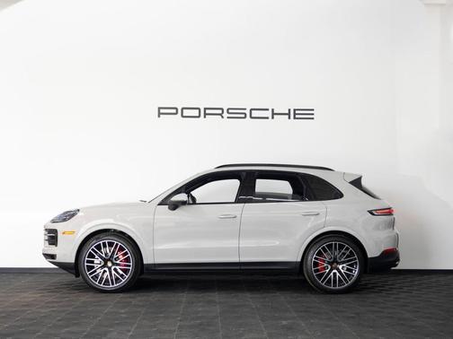 Chalk 2026 Porsche Cayenne S
