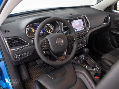 2022 Jeep Cherokee Trailhawk