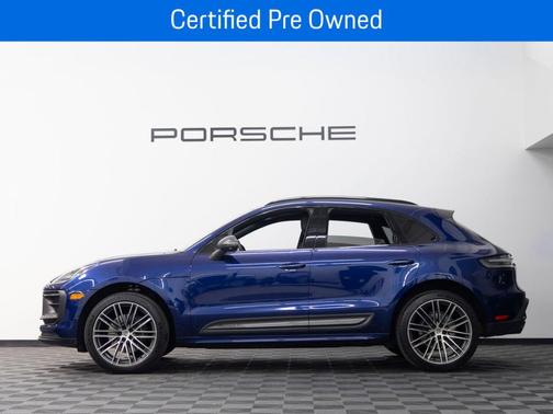Gentian Blue Metallic 2025 Porsche Macan T