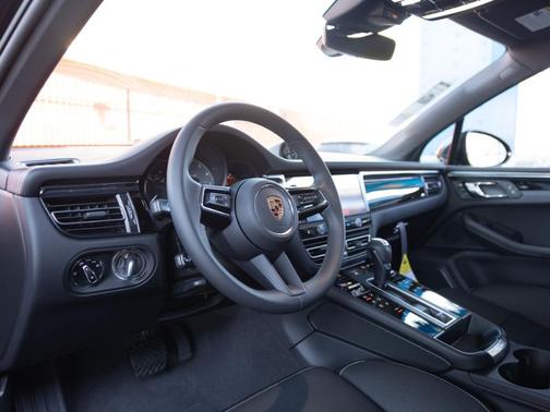 Black 2025 Porsche Macan S
