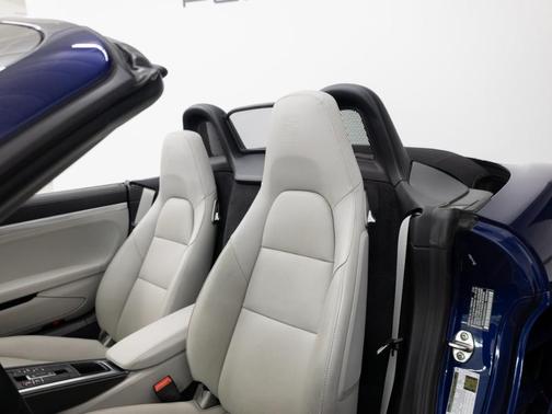 2024 Porsche 718 Boxster 
