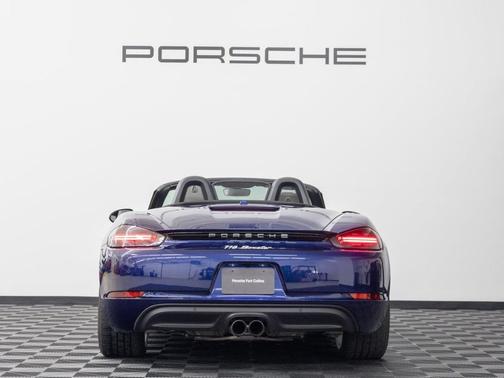 2024 Porsche 718 Boxster 