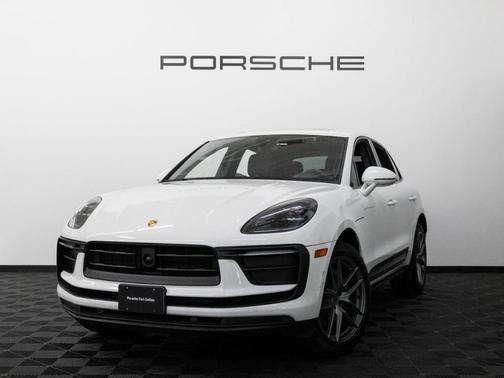 White 2023 Porsche Macan Base