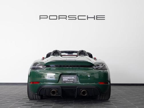2025 Porsche 718 Spyder RS