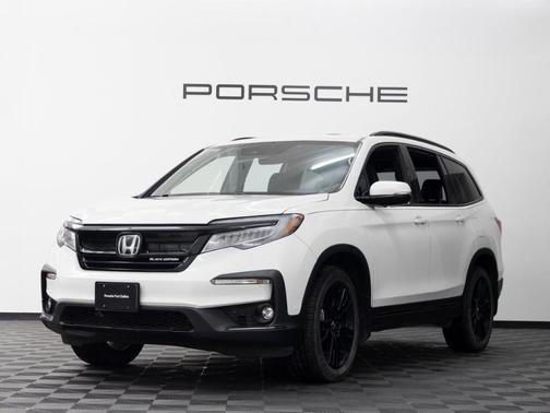 2021 Honda Pilot Black Edition
