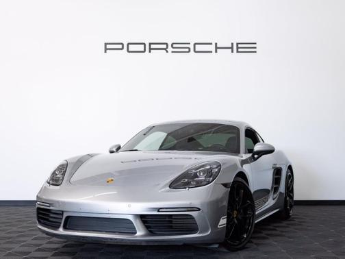 GT Silver Metallic 2024 Porsche 718 Cayman Style Edition