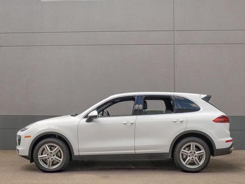2015 Porsche Cayenne S