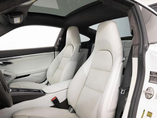 2014 Porsche 911 Carrera