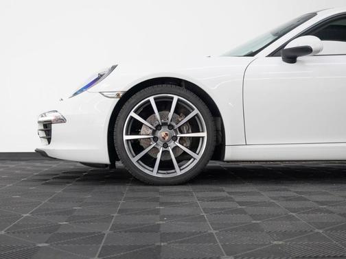 2014 Porsche 911 Carrera