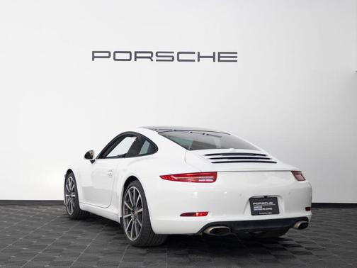 2014 Porsche 911 Carrera