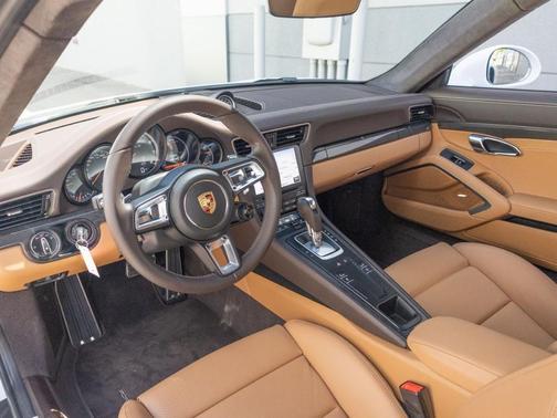 2018 Porsche 911 Turbo S