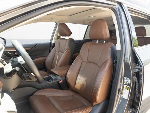 2020 Subaru Outback Touring XT