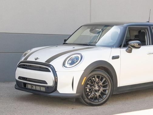 2024 MINI Hardtop Cooper