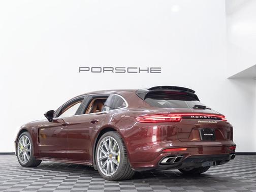 2018 Porsche Panamera Turbo S