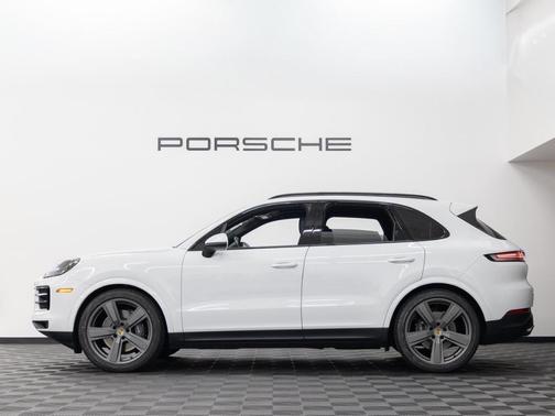 2024 Porsche Cayenne Base