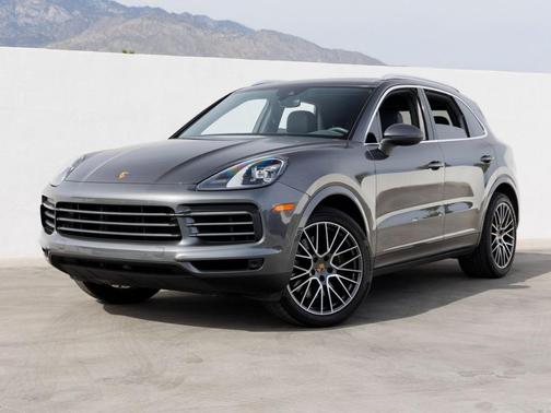 Quartzite Grey Metallic 2023 Porsche Cayenne Base