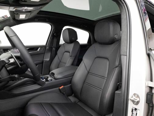 Chalk 2026 Porsche Cayenne GTS