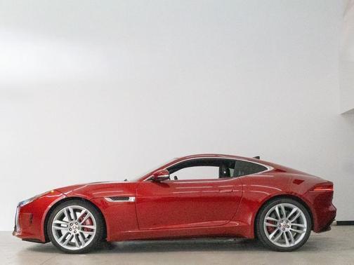 2015 Jaguar F-TYPE R