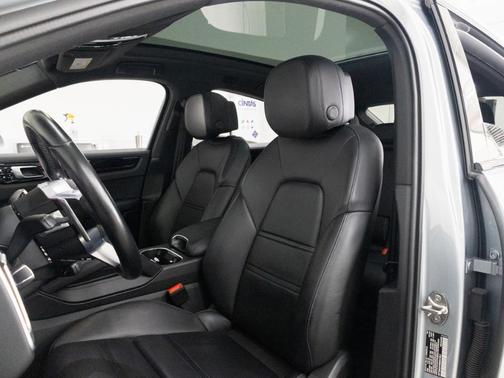 2021 Porsche Cayenne AWD