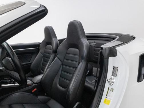 2021 Porsche 911 Turbo S