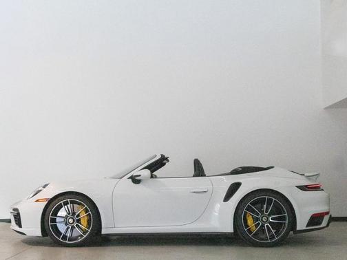 2021 Porsche 911 Turbo S