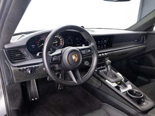 GT Silver Metallic 2024 Porsche 911 GT3
