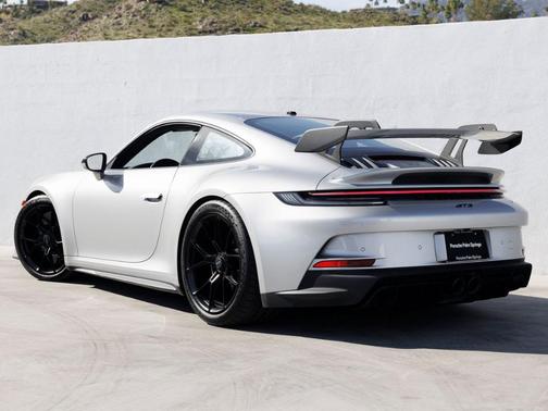 GT Silver Metallic 2024 Porsche 911 GT3