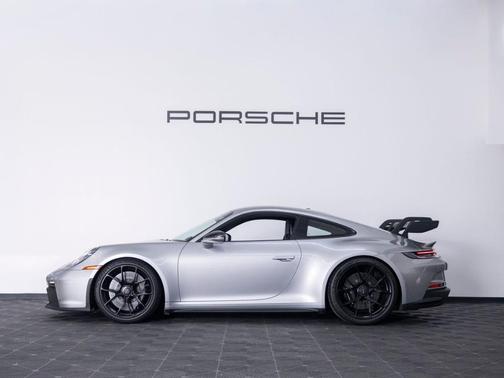 GT Silver Metallic 2024 Porsche 911 GT3