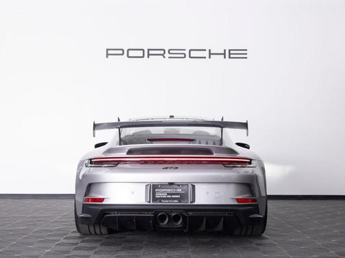 GT Silver Metallic 2024 Porsche 911 GT3