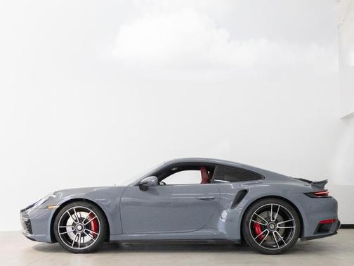 2023 Porsche 911 Turbo