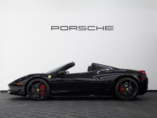 2015 Ferrari 458 Spider Base
