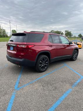 Cajun Red Tintcoat 2021 Chevrolet Traverse RS