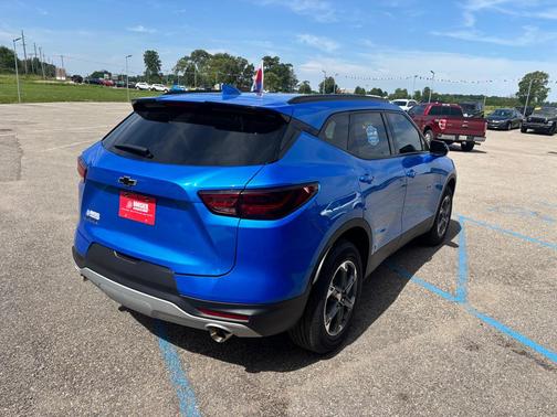 Riptide Blue Metallic 2024 Chevrolet Blazer 2LT