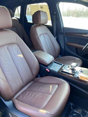 2020 Audi Q5 45 Premium Plus