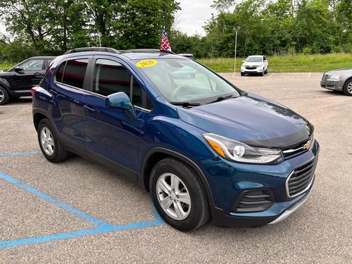 Pacific Blue Metallic 2020 Chevrolet Trax LT