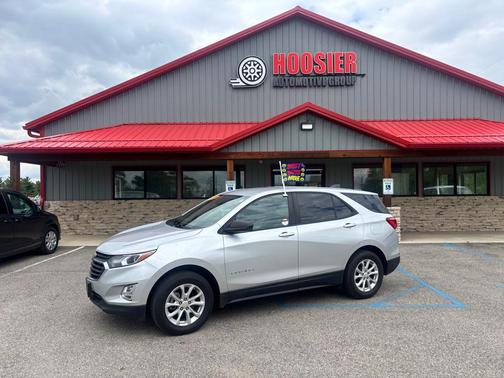 Silver Ice Metallic 2020 Chevrolet Equinox LS