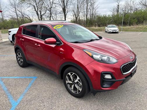 2022 Kia Sportage LX